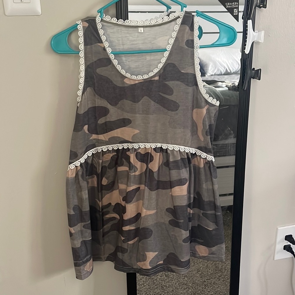 Camo tank top